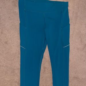 Lululemon Athletic Leggings with pockets!  28”